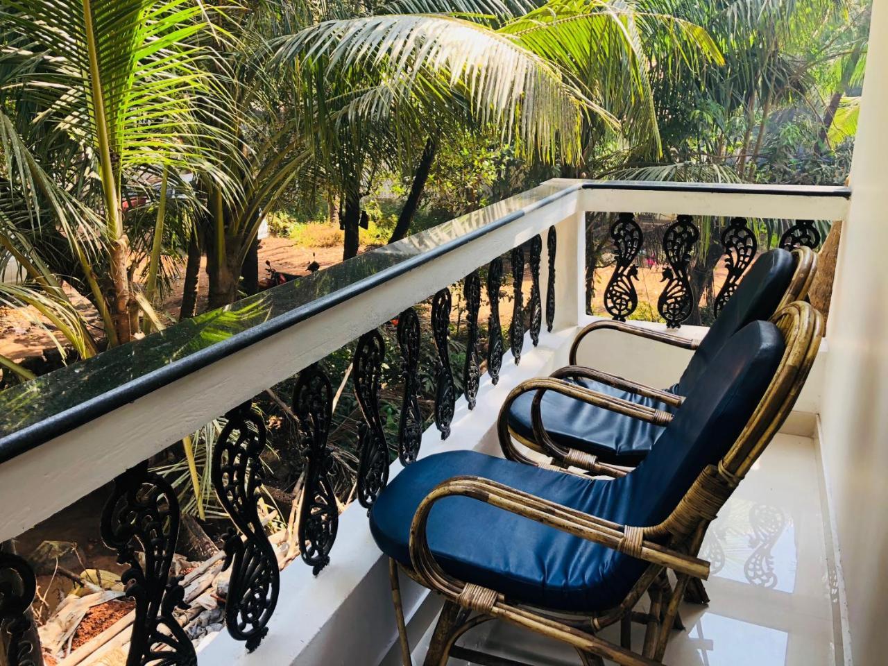 Swati Hotel Arambol Ngoại thất bức ảnh