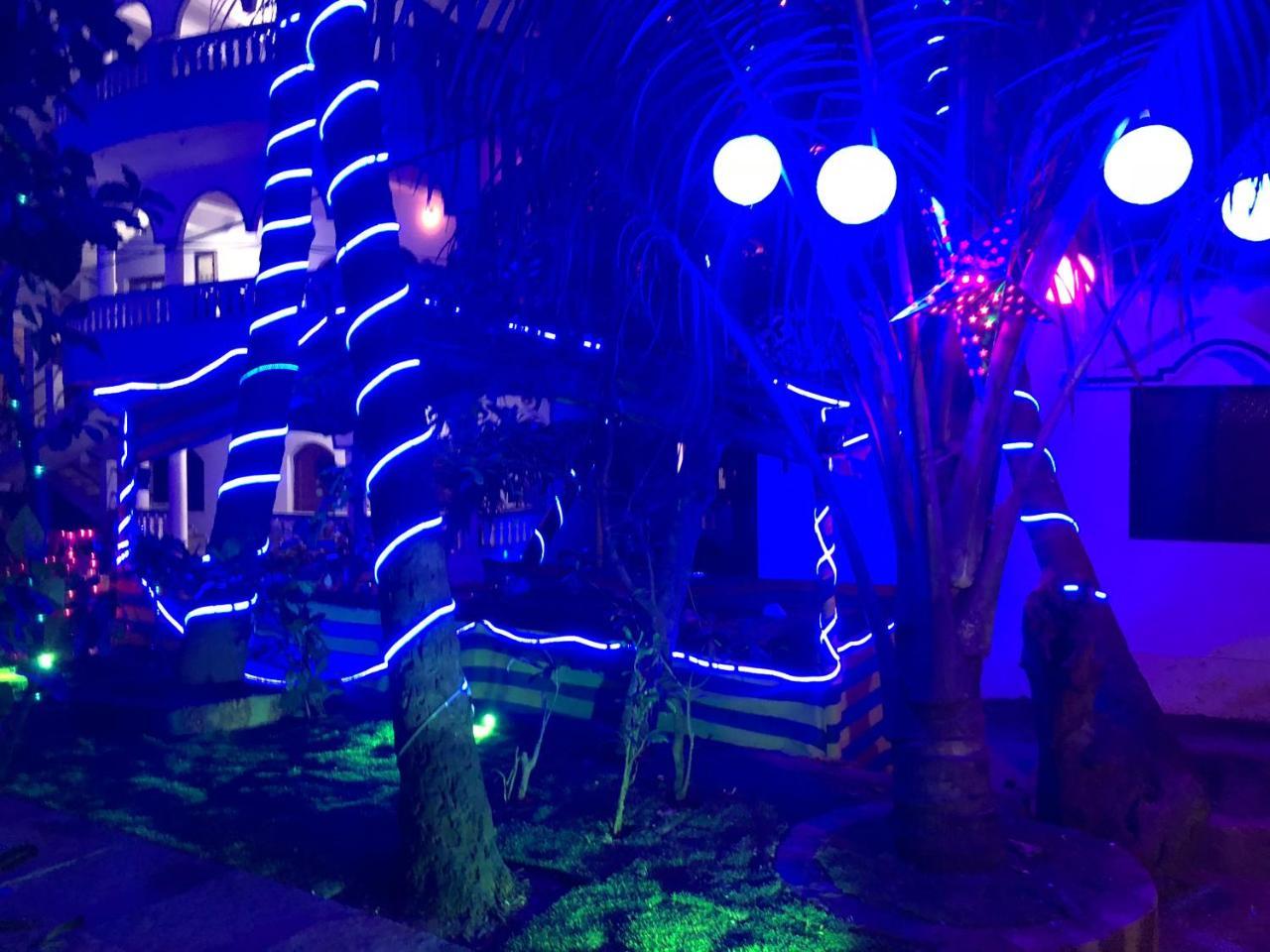 Swati Hotel Arambol Ngoại thất bức ảnh