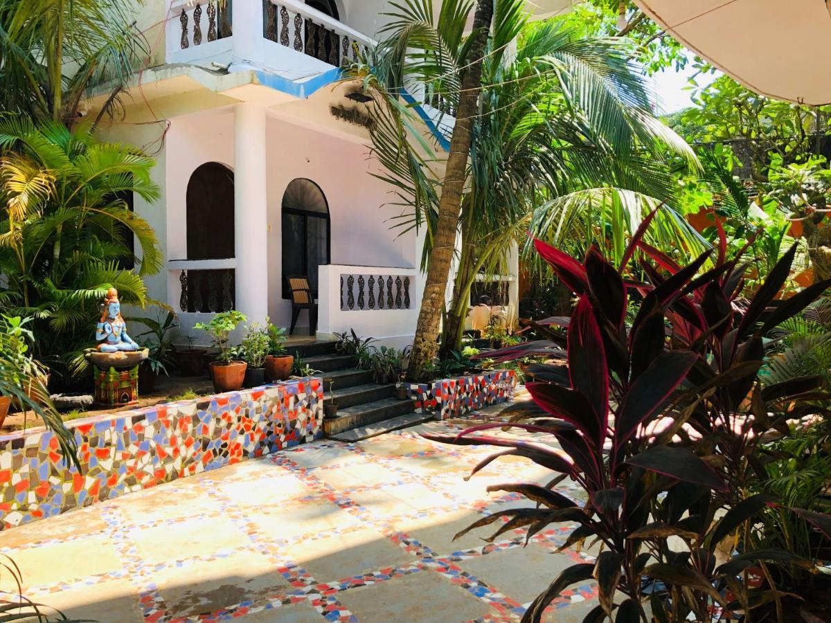 Swati Hotel Arambol Ngoại thất bức ảnh
