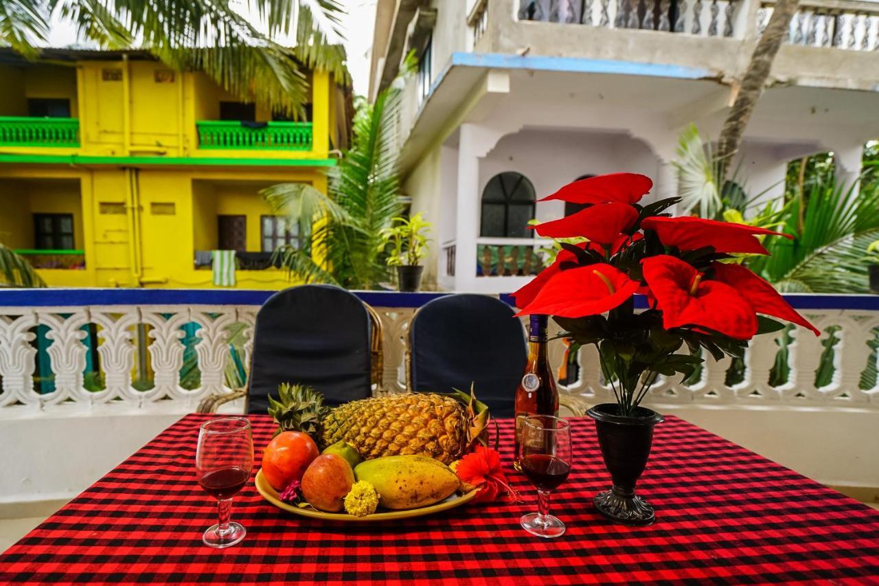 Swati Hotel Arambol Ngoại thất bức ảnh